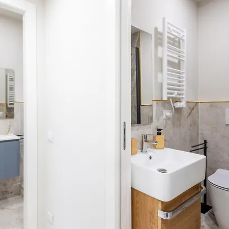 Comfort Apartment *